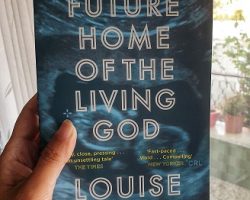 Louise Erdrich, Future Home of the Living God, Harper Collins, 2017 Louise Erdrich, Future Home of the Living God, Harper Collins, 2017